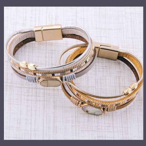 Multi Strand Faux Leather Magnetic Closure NWT - Picture 3 of 7